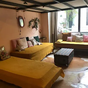 Appartement Le Chill De Zoe Et La Petite Boheme, Marseille